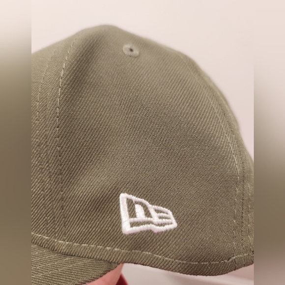 59FIFTY Fitted The Houston Astros Size 7 3/4 Olive - Picture 11 of 11